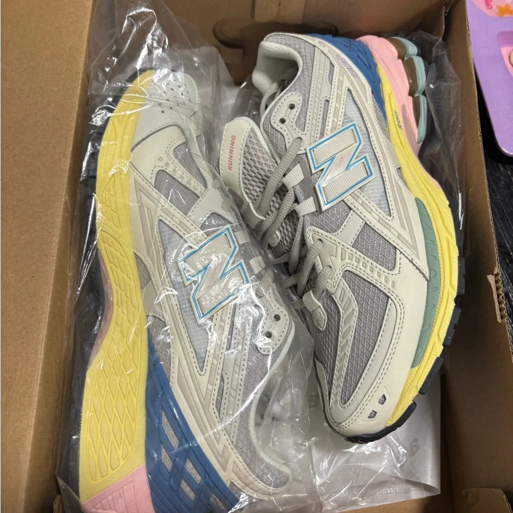 New Balance Multicolor 1906r - Picture 6 of 7